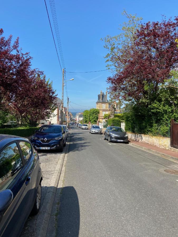 JADE au coeur de la ville Villers-sur-Mer Extérieur photo